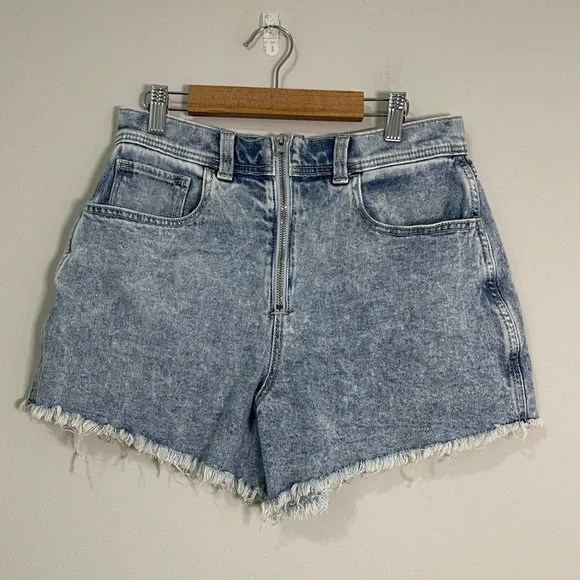 Hollister Womens Jeans Size 7 Blue Ultra High Rise Vintage Short 4" Denim - Picture 1 of 9